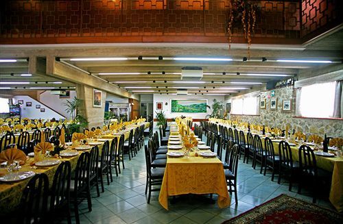 Albergo Ristorante Il Pescatore Villetta Barrea Kültér fotó